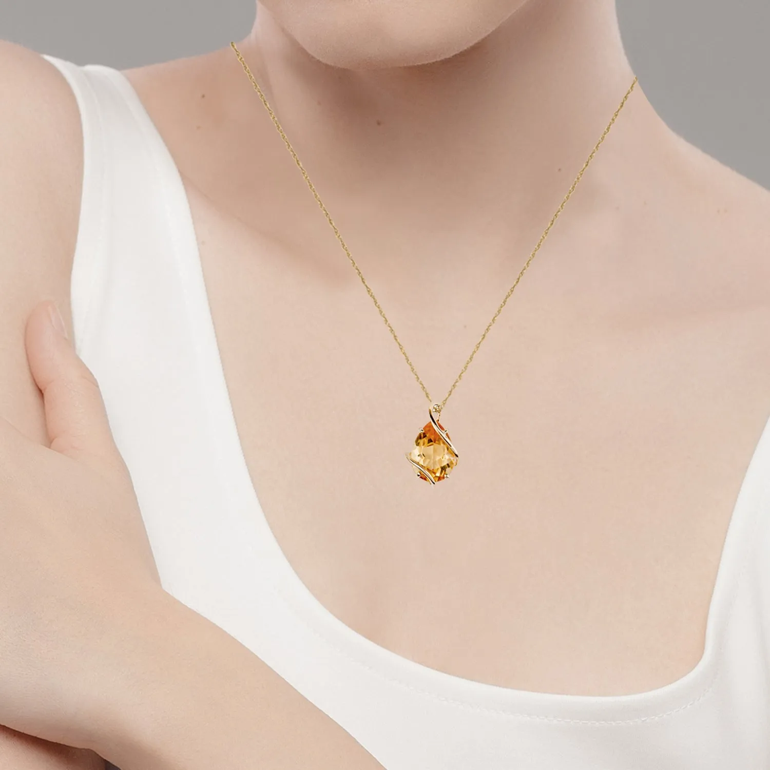 10k Yellow Gold Genuine Pear-shape Citrine Teardrop Pendant Necklace