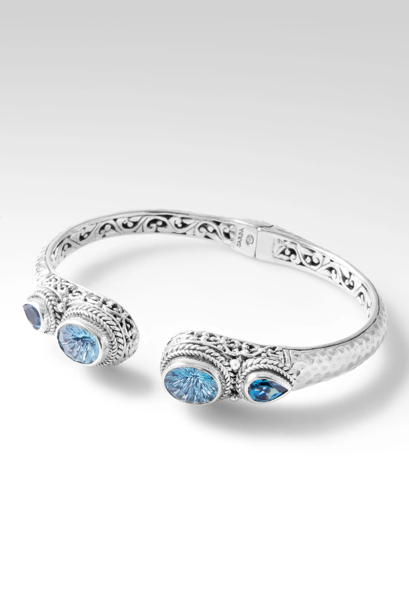 Beautiful in Time Tip-to-Tip Bracelet™ in Top Sky Blue Topaz