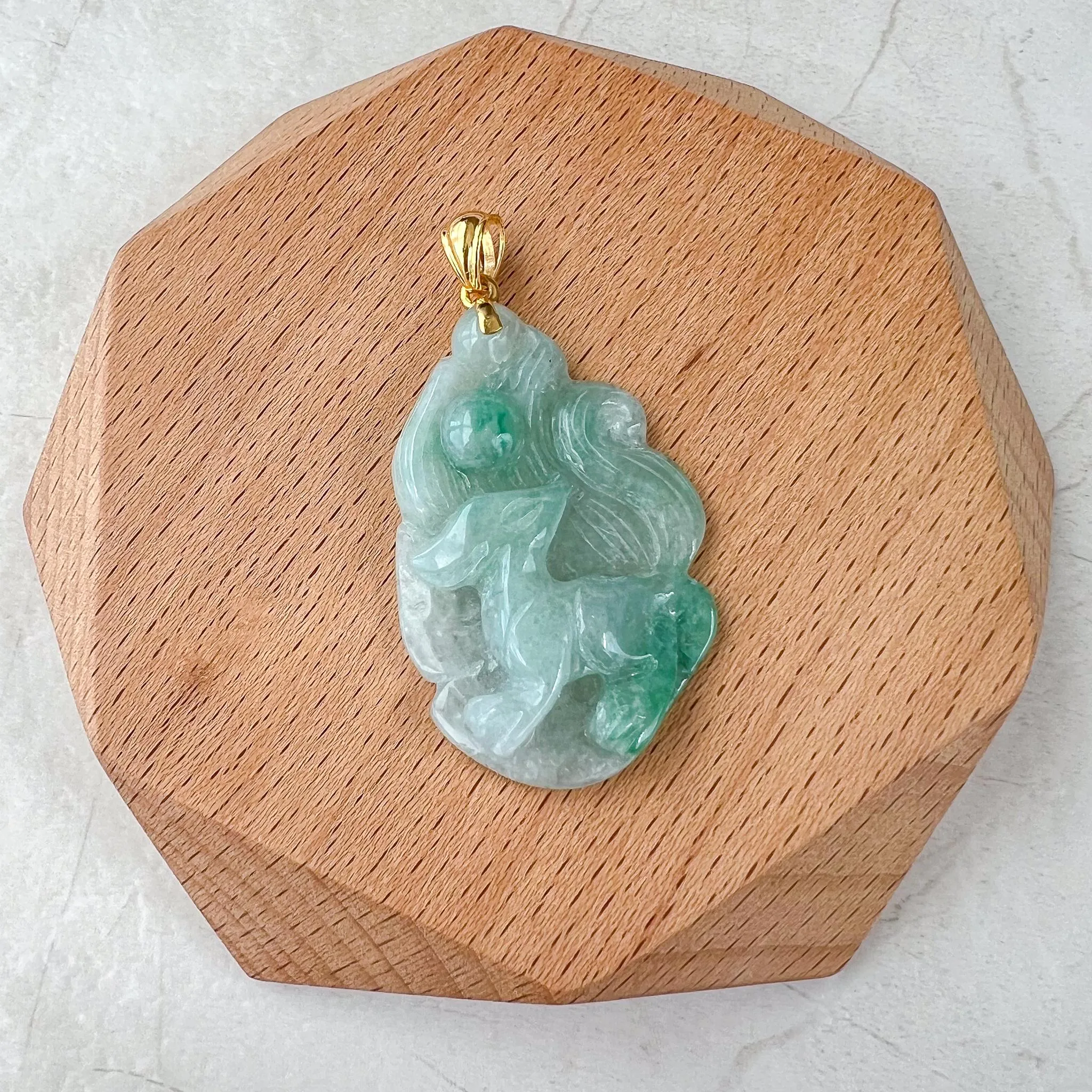 Nine 9 Tail Fox Jade Pendant with 18K Gold, Jadeite Jade Hand Carved Pendant, BH-0224-0003061